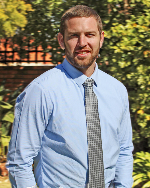Dr. Hannes Grey